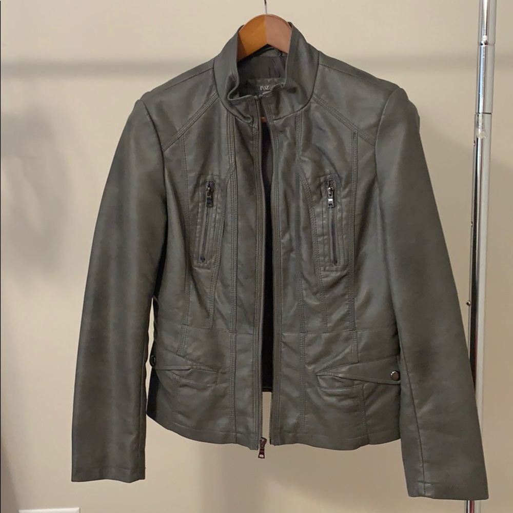 Vegan leather jacket gray S worn once